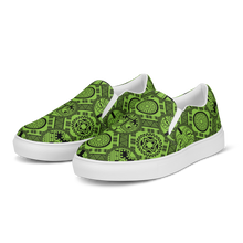 Load image into Gallery viewer, Green Tiki Pattern Men’s slip-on canvas shoes