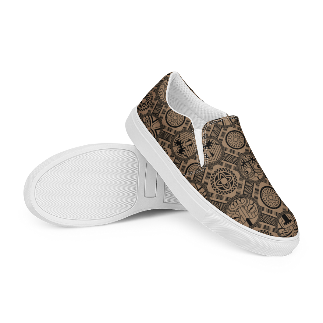 Brown Tatooed Tiki Pattern Men’s slip-on canvas shoes